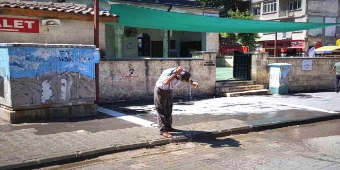 Adıyaman’da kavurucu sıcaklar etkisini arttırıyor